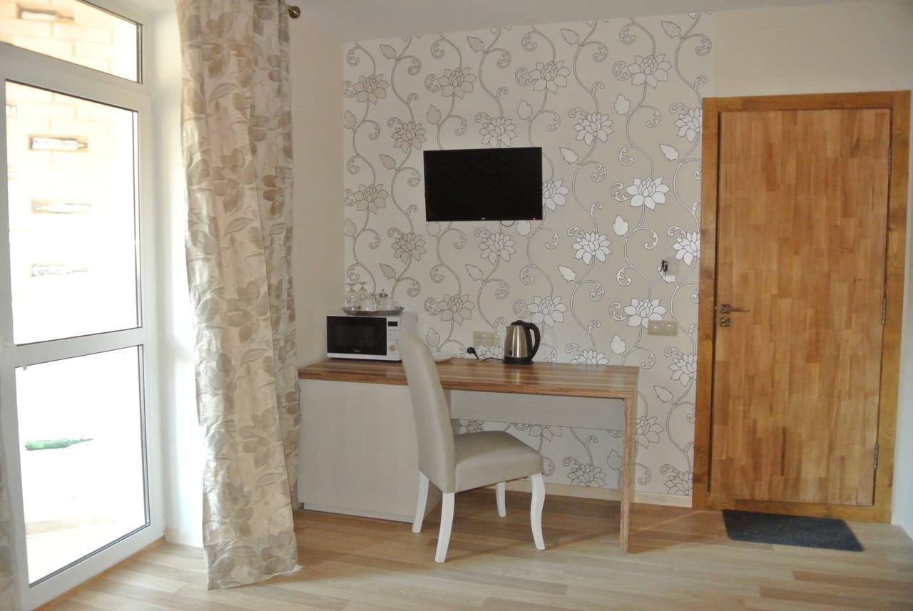 Mini Hotel On Demiivska Kijev Kültér fotó
