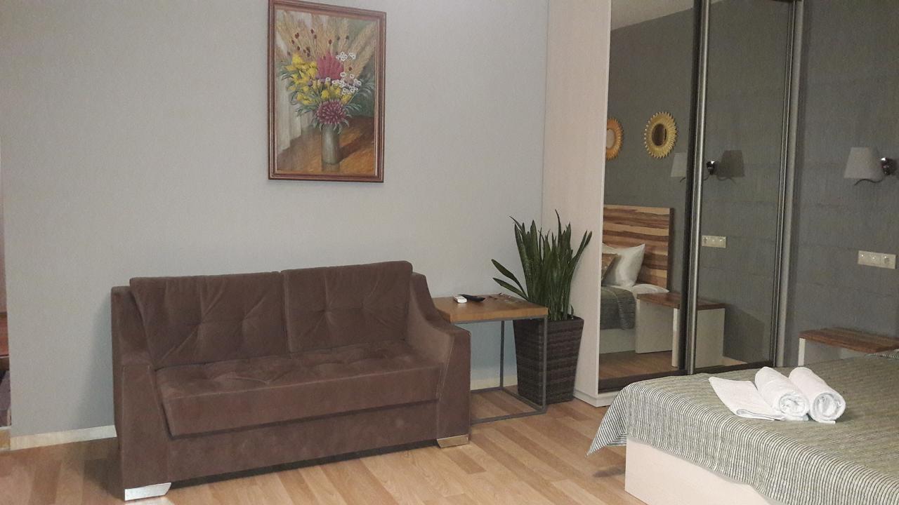 Mini Hotel On Demiivska Kijev Kültér fotó